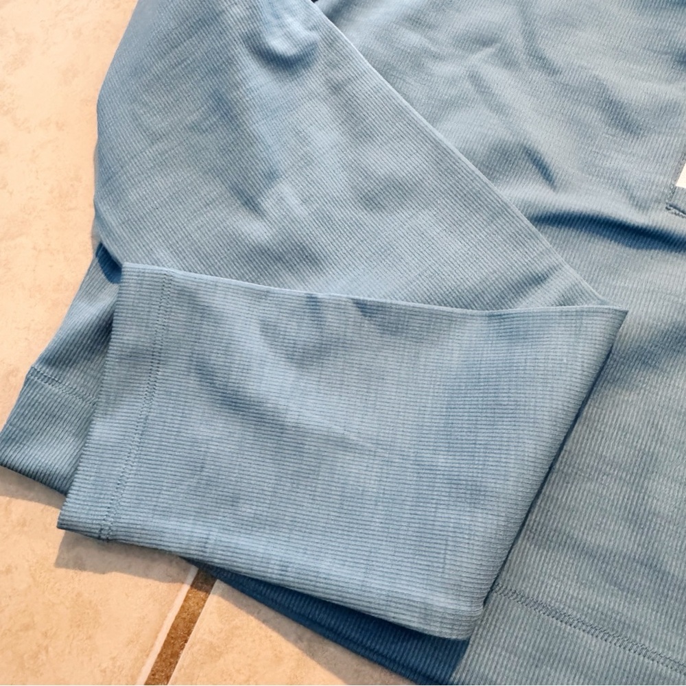 NWT Vuori Lux Rib Half Zip Long Sleeve Cropped Top in Stillwater Blue - Picture 6 of 10